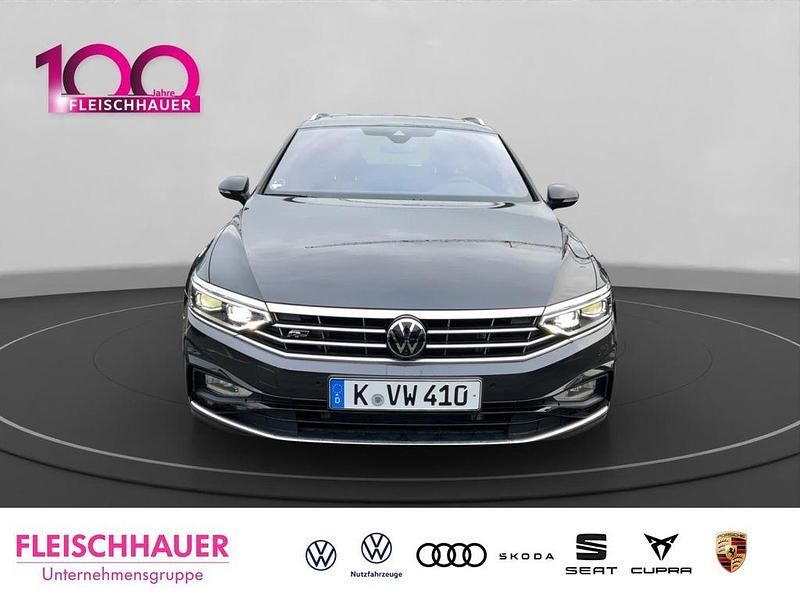 Gebraucht VW Passat Business 200 PS (147 kW) 2024 Grau Kombi