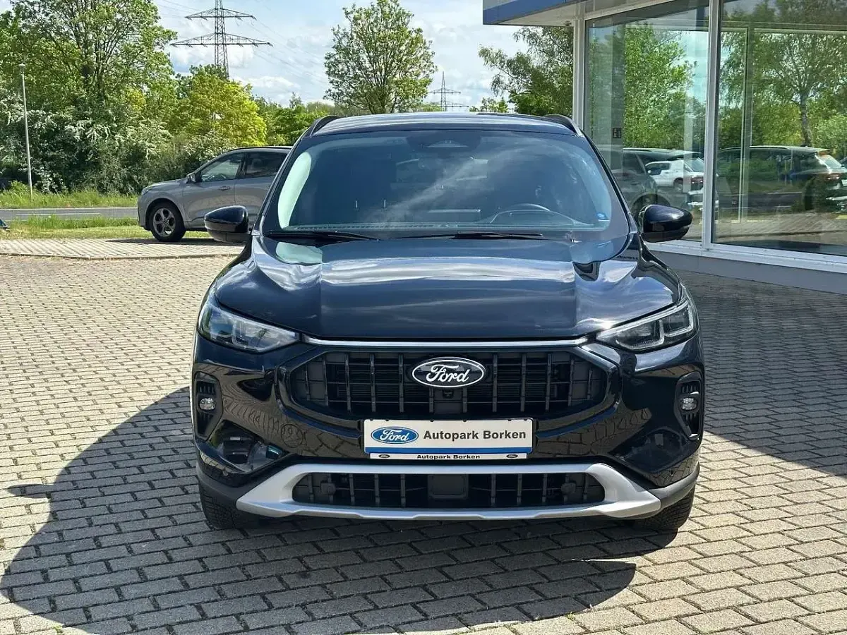 Gebraucht Ford Kuga Active X 179 PS (131 kW) 2024 Schwarz SUV