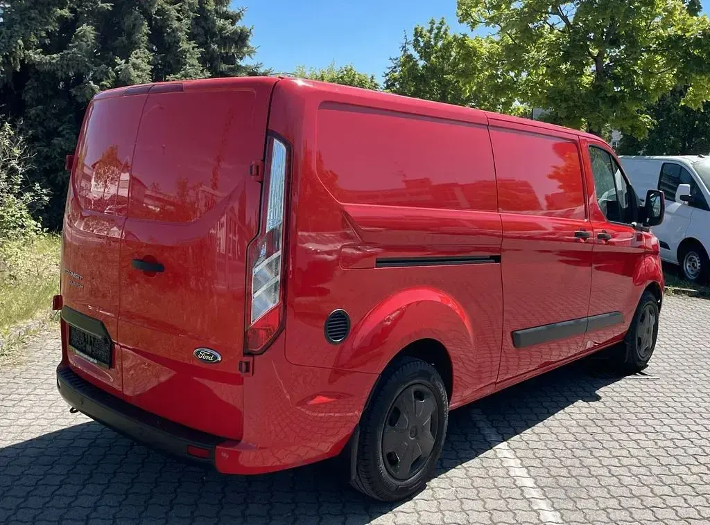Usata Ford Transit Custom 131 CV (96 kW) 2022 Rosso Monovolume