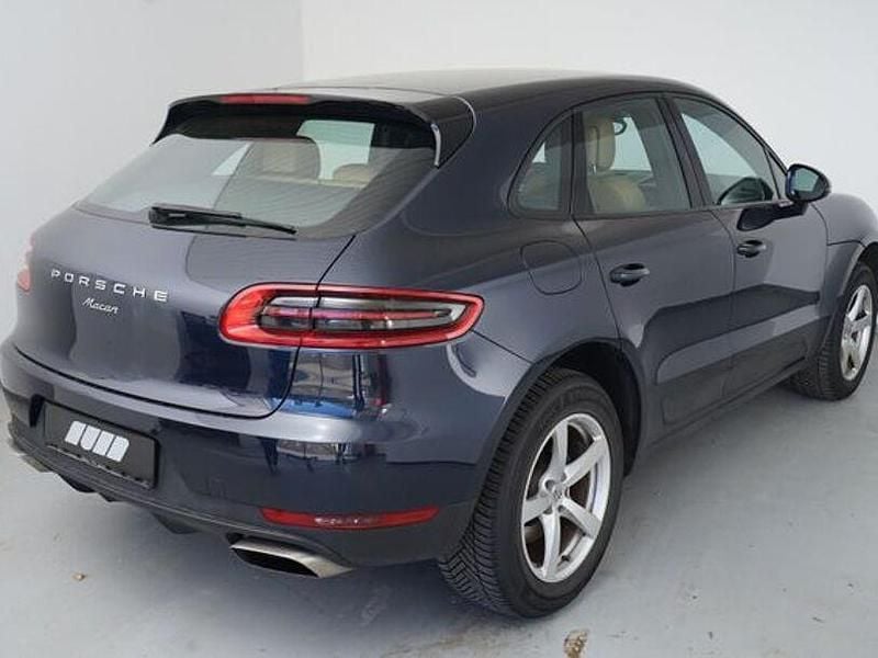Second-hand Porsche Macan 252 CP (185 kW) 2017 Albastru SUV