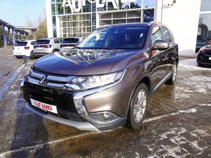 Gebraucht Mitsubishi Outlander 150 PS (110 kW) 2018 Braun SUV