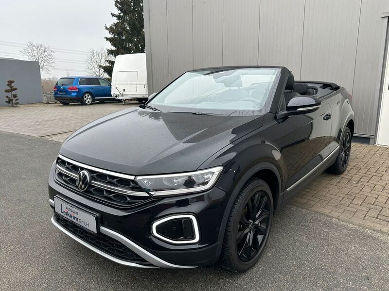 Schwarz Gebraucht 2024 VW T-Roc Cabriolet Style Cabrio | 30.990 € (Guter Preis) - Bild 1/4