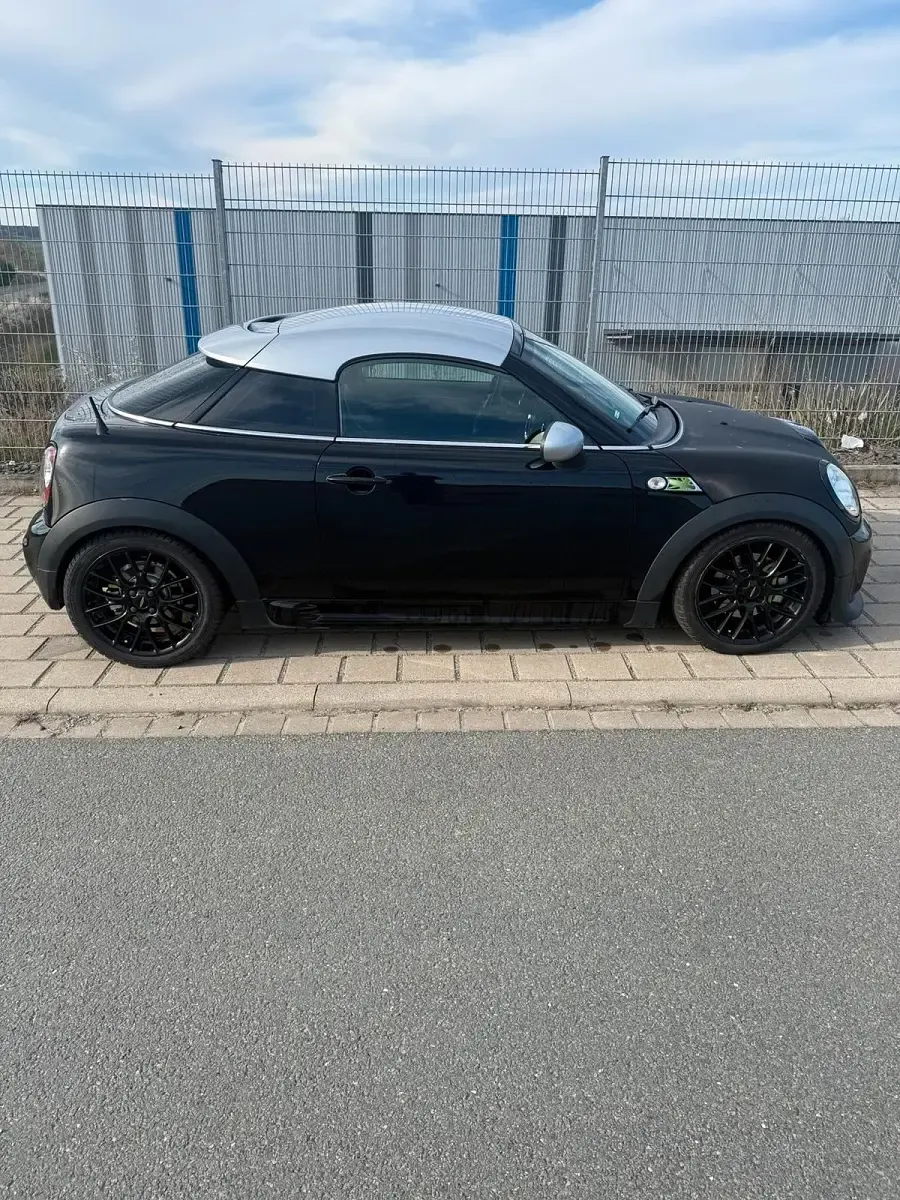 Gebraucht Mini Cooper S Coupé 184 PS (135 kW) 2011 Schwarz Coupé