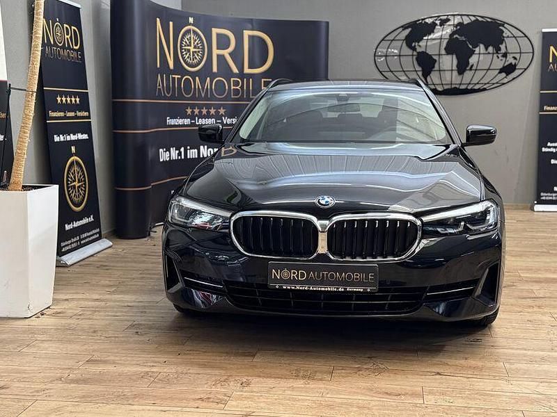 Second-hand BMW 520 140 CP (102 kW) 2022 Negru Break