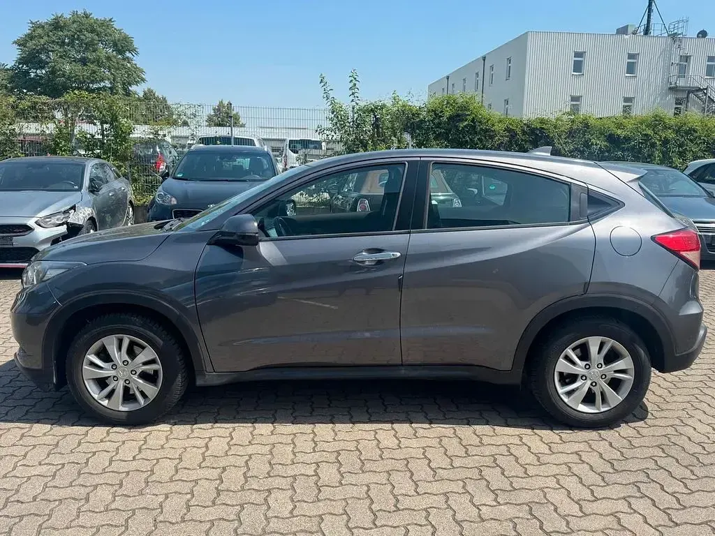 Gebraucht Honda HR-V Elegance 131 PS (96 kW) 2016 Modern steel SUV