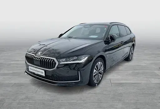 Używany Skoda Superb Selection 150 KM (110 kW) 2025 Czarny Kombi