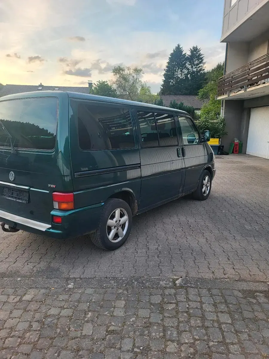 Gebraucht VW T4 151 PS (111 kW) 2000 Van