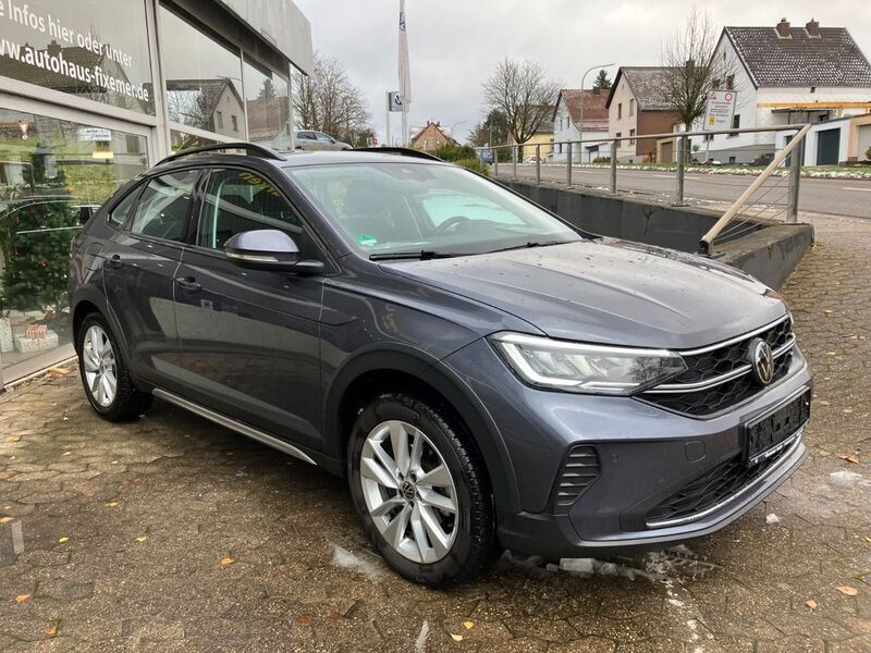 Grau Gebraucht 2022 VW Taigo IQ Drive SUV | 20.490 € (Fairer Preis) - Bild 1/4