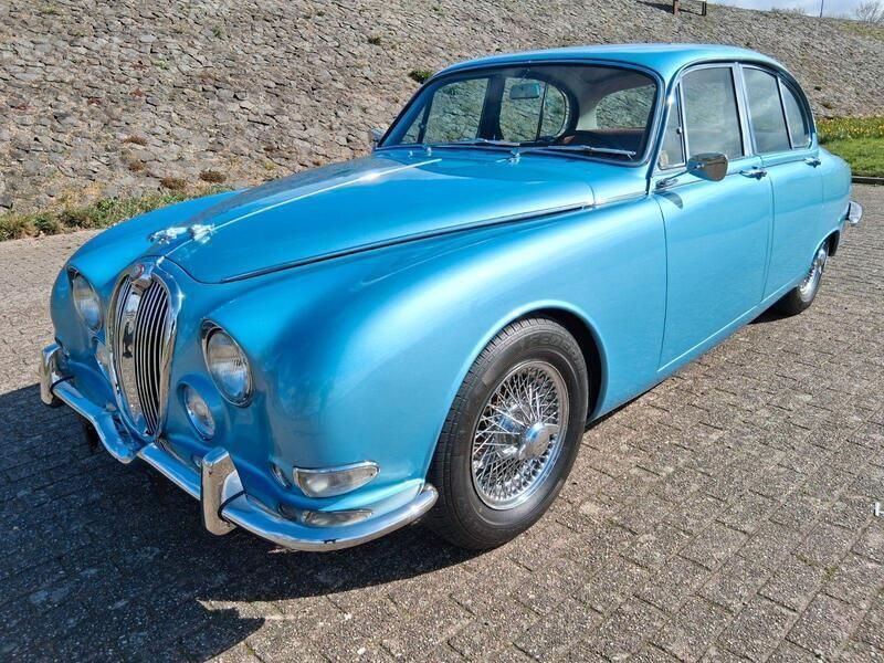 Blau Gebraucht 1965 Jaguar MK II S Limousine | 29.900 € - Bild 1/4