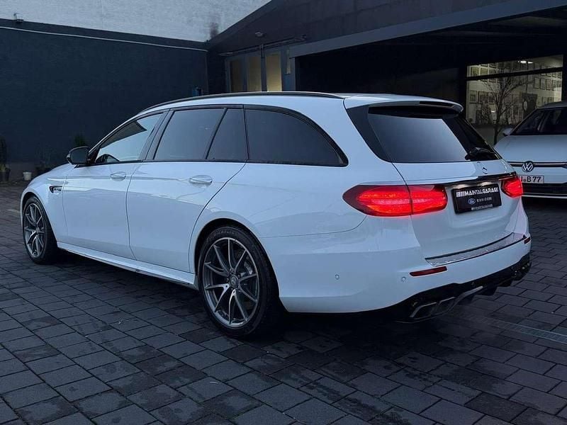 Gebraucht Mercedes E63 AMG AMG 571 PS (419 kW) 2018 Polarweiss  unilack Kombi