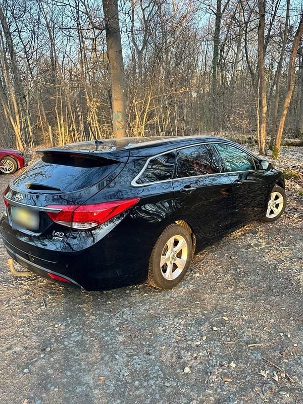 Gebraucht Hyundai i40 2011 Schwarz Limousine