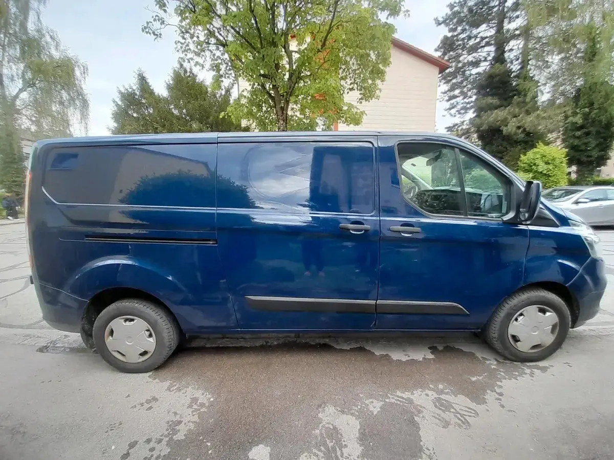 Gebraucht Ford Transit Custom 130 PS (95 kW) 2019 Blau Van / Kleinbus