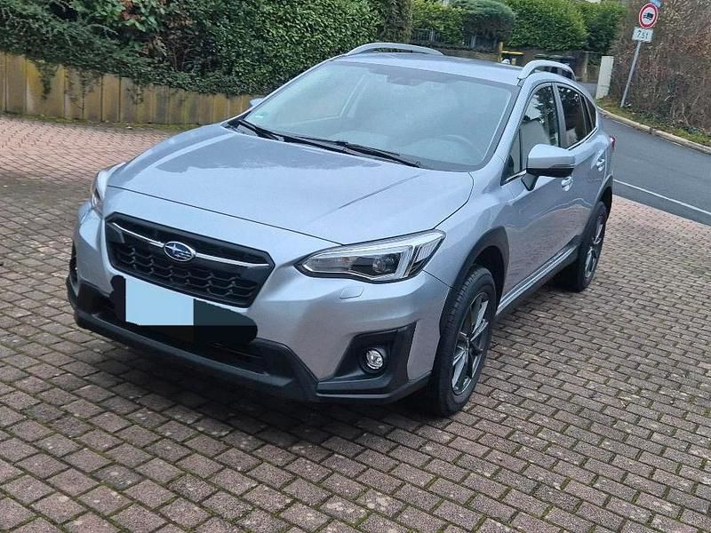 Silber Gebraucht 2020 Subaru XV Comfort SUV | 16.900 € - Bild 1/4