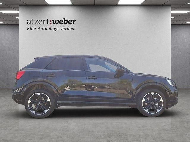 Neu Audi Q2 Advanced Plus 150 PS (110 kW) 2026 Mythosschwarz metallic SUV