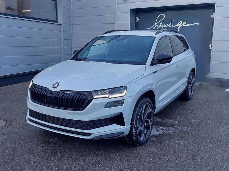 Neu Skoda Karoq SportLine 150 PS (110 kW) 2026 Weiß SUV
