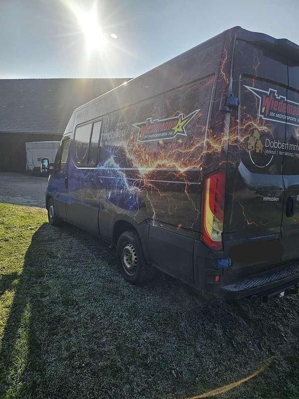 Gebraucht Iveco Daily 179 PS (131 kW) 2016 Van