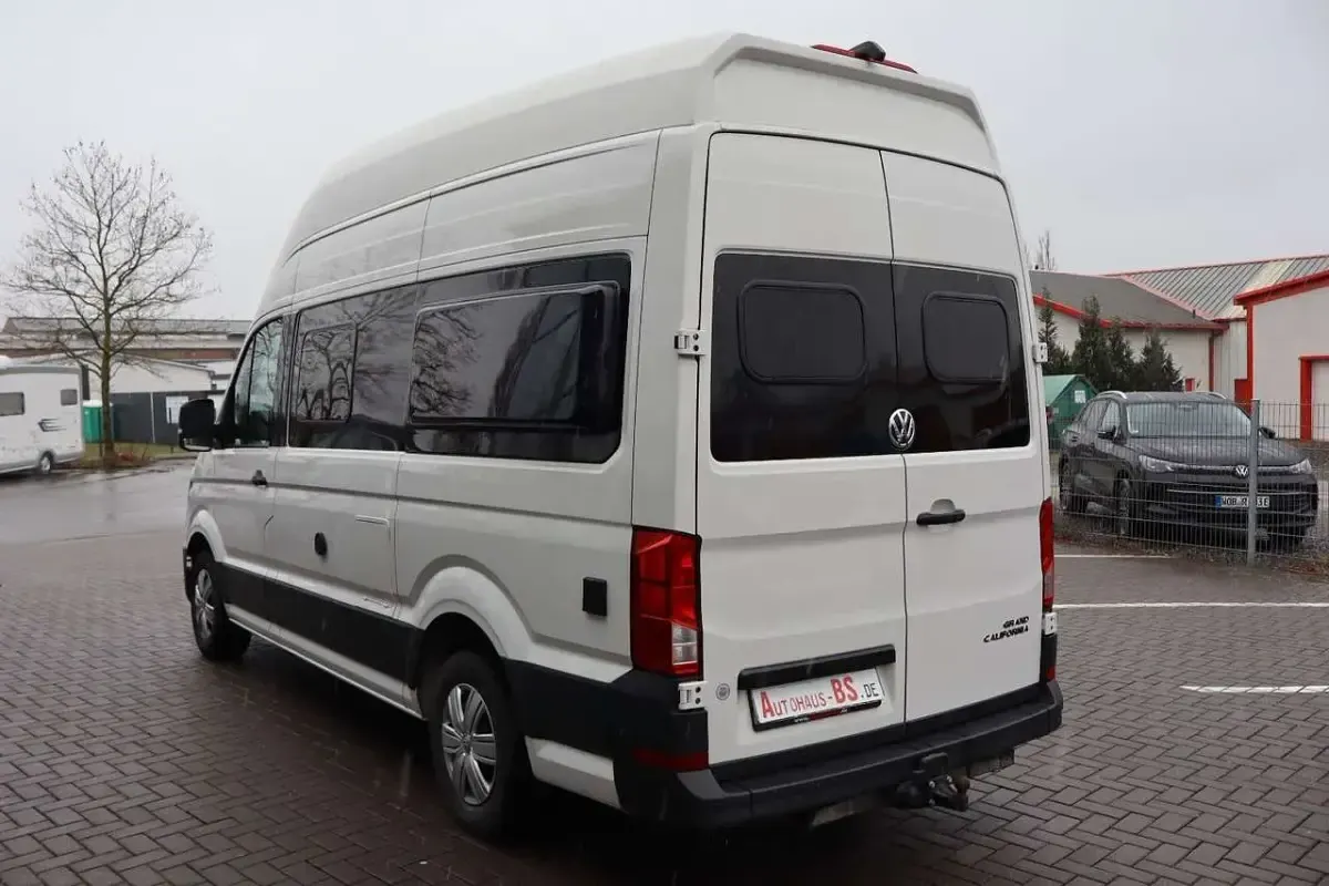 Gebraucht VW California California 177 PS (130 kW) 2023 Weiß Van
