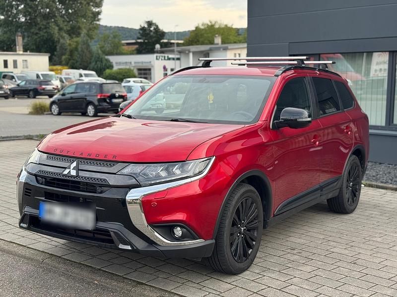Rot Gebraucht 2020 Mitsubishi Outlander SUV | 20.000 € (Fairer Preis) - Bild 1/4