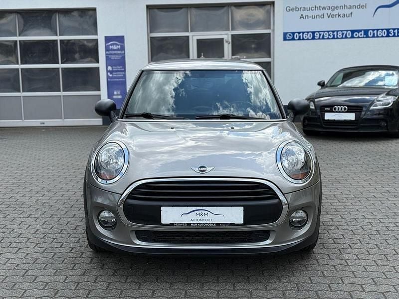 Second-hand Mini ONE 102 CP (75 kW) 2018 Gri Hatchback