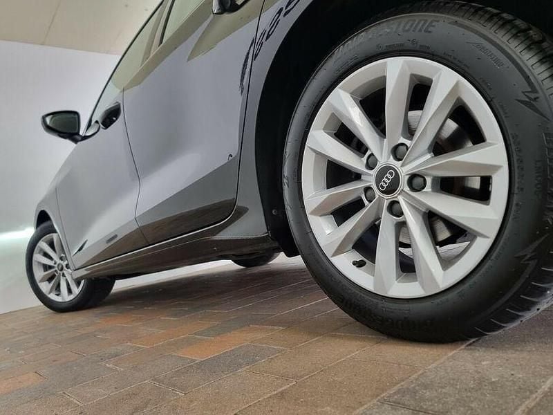 Gebraucht Audi A3 Comfort 110 PS (80 kW) 2020 Mythosschwarz metallic (metallic) Limousine