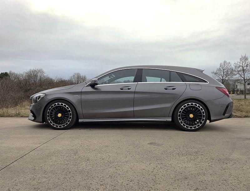 Gebraucht Mercedes CLA45 AMG Shooting Brake AMG 381 PS (280 kW) 2016 Grau Kombi