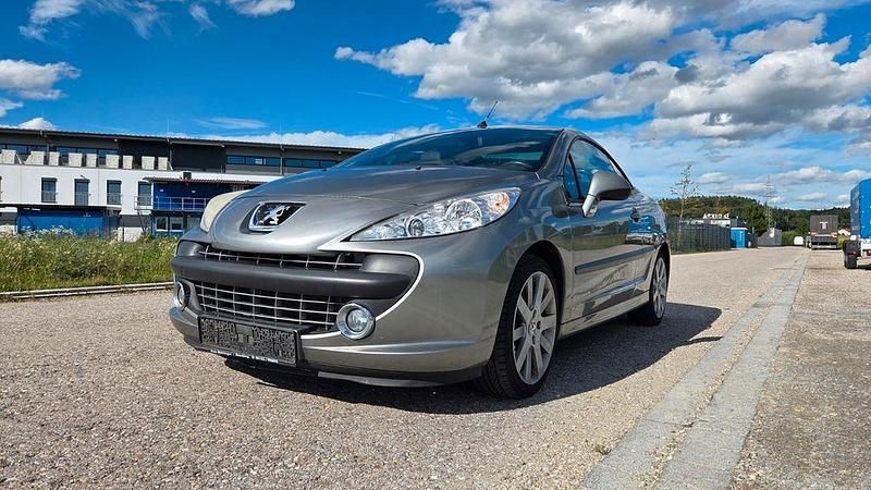 Gebraucht 2007 Peugeot 207 CC Platinum Cabrio | 2.900 € (Fairer Preis) - Bild 1/4