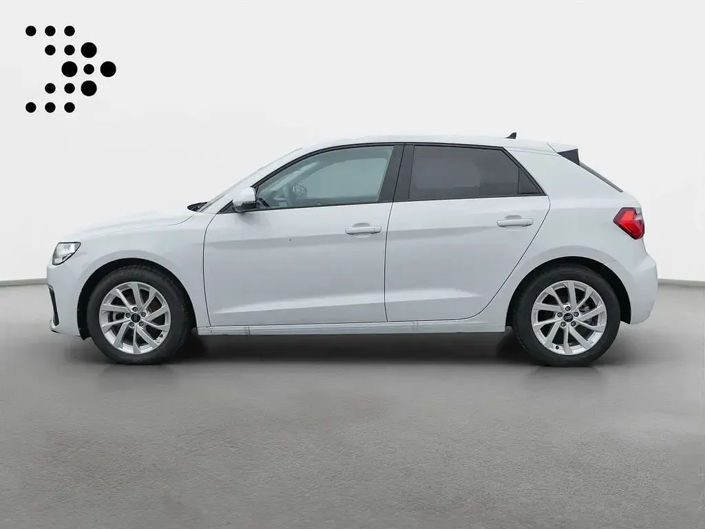 Gebraucht Audi A1 Sportback Advanced 116 PS (85 kW) 2025 Gletscherweiß metallic Kleinwagen