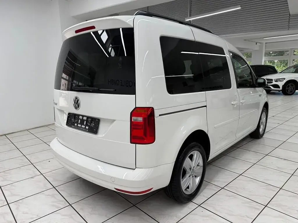 Gebraucht VW Caddy Comfortline 131 PS (96 kW) 2020 Weiß Van / Kleinbus