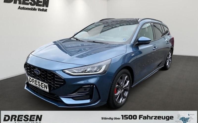Blau Gebraucht 2024 Ford Focus ST-Line X Kombi | 26.990 € (Fairer Preis) - Bild 1/4