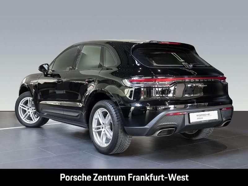 Gebraucht Porsche Macan 265 PS (194 kW) 2023 Schwarz SUV