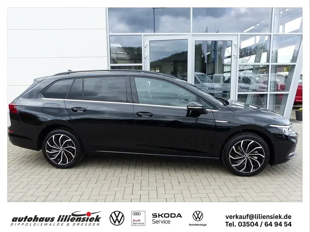 Gebraucht VW Golf VIII Style 150 PS (110 kW) 2024 Schwarz Kombi