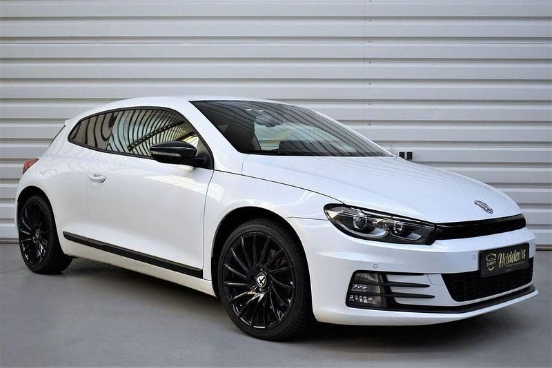 Oryxweiß perlmutteffekt Gebraucht 2016 VW Scirocco Coupé | 15.990 € (Fairer Preis) - Bild 1/4