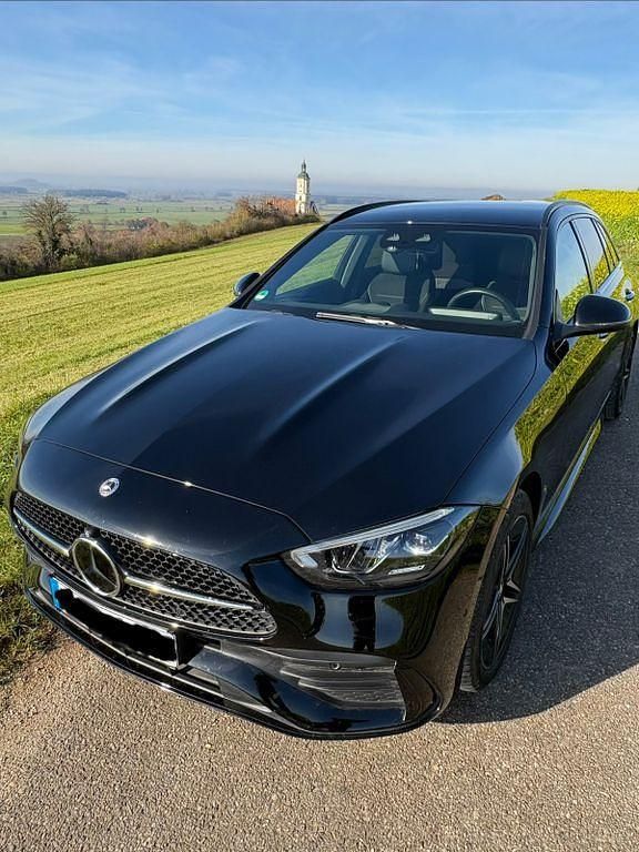 Gebraucht Mercedes C300e 313 PS (230 kW) 2023 Schwarz Kombi