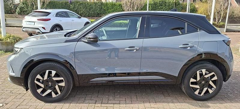 Gebraucht Opel Mokka 136 PS (100 kW) 2025 Grau SUV