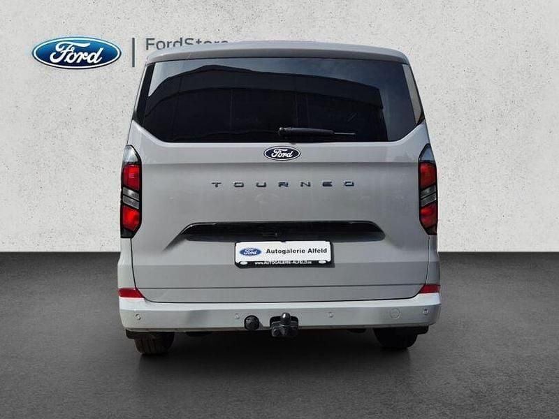 Gebraucht Ford Tourneo Custom Titanium 110 PS (80 kW) 2024 Grau Van