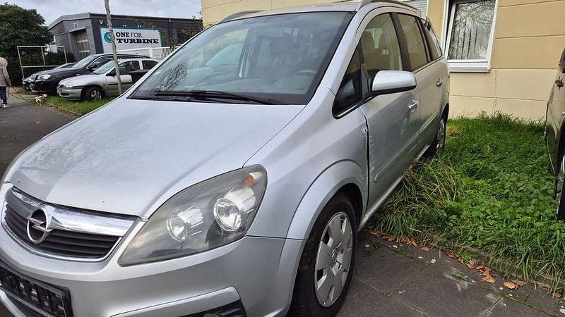Gebraucht Opel Zafira 120 PS (88 kW) 2006 Silber Van / Kleinbus