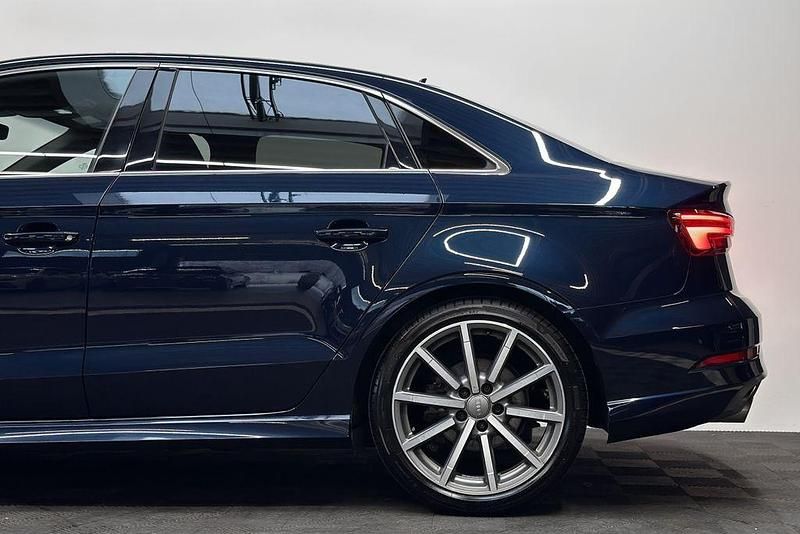 Gebraucht Audi A3 S-Line 184 PS (135 kW) 2017 Blau Limousine