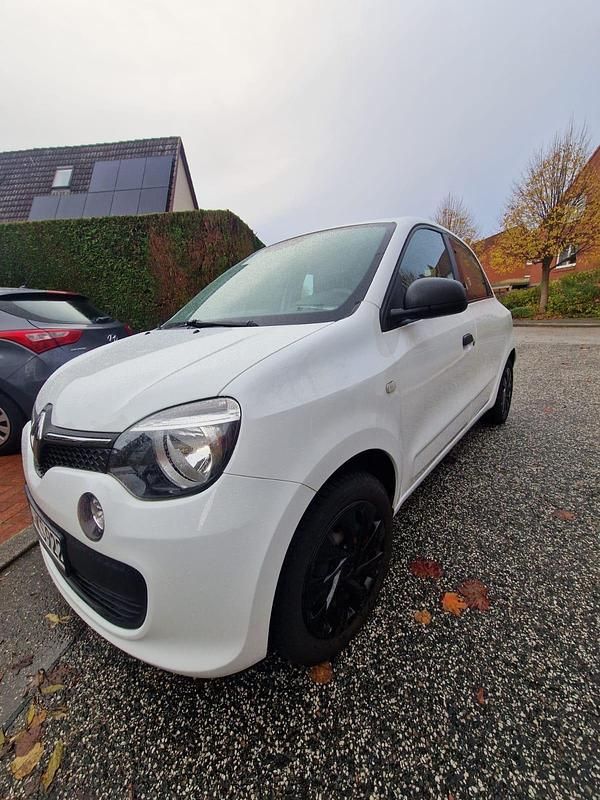 Weiß Gebraucht 2018 Renault Twingo Kleinwagen | 5.800 € (Guter Preis) - Bild 1/4
