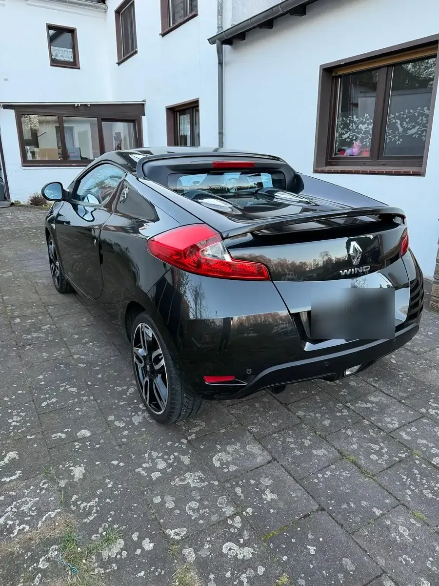 Usado Renault Wind 100 HP (73 kW) 2011 Preto Cabrios