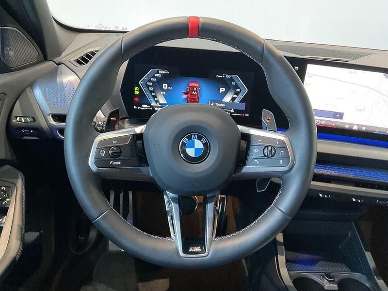 Gebraucht BMW M135 Performance 300 PS (220 kW) 2025 Fire red Kleinwagen