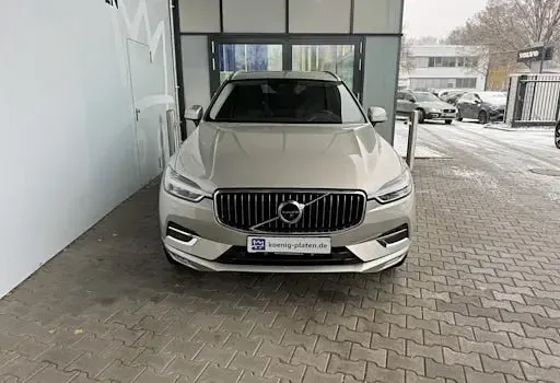 Gebraucht Volvo XC60 Inscription 250 PS (183 kW) 2020 Luminous sand (bronze) SUV