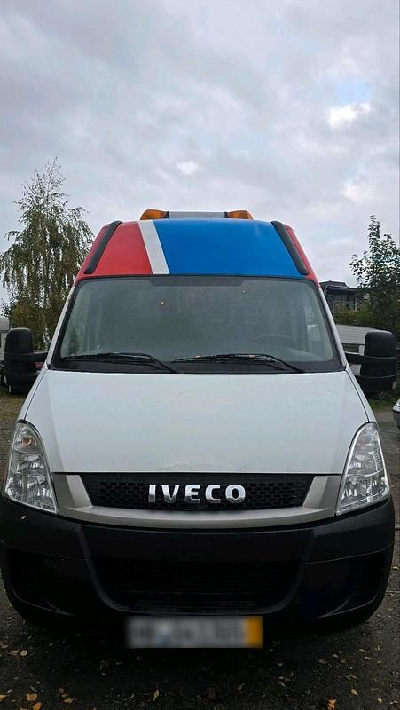 Weiß Gebraucht 2010 Iveco Daily | 5.200 € (Superpreis) - Bild 1/4