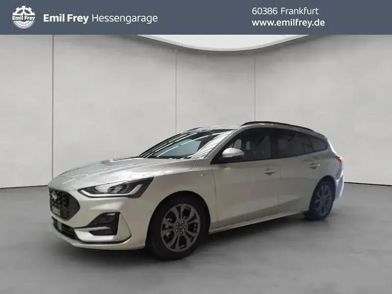 Moondust silber metallic Gebraucht 2023 Ford Focus ST-Line X Kombi | 20.950 € (Guter Preis) - Bild 1/4