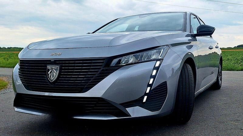 Gebraucht Peugeot 308 Active 131 PS (96 kW) 2022 Limousine