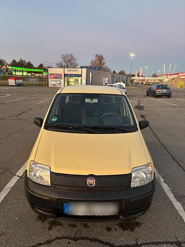 Gelb Gebraucht 2009 Fiat Panda Kleinwagen | 3.800 € (Etwas zu teuer) - Bild 1/4