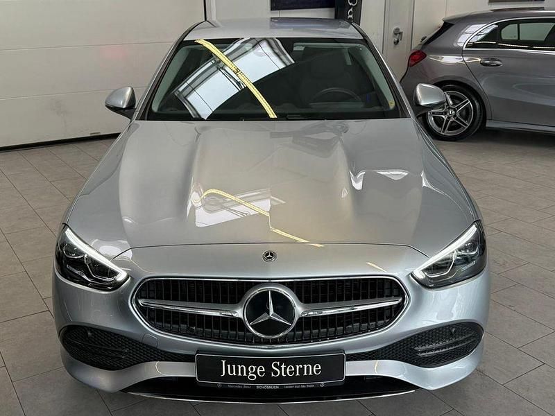 Second-hand Mercedes C180 Advanced 170 CP (125 kW) 2025 Argintiu Berlinǎ