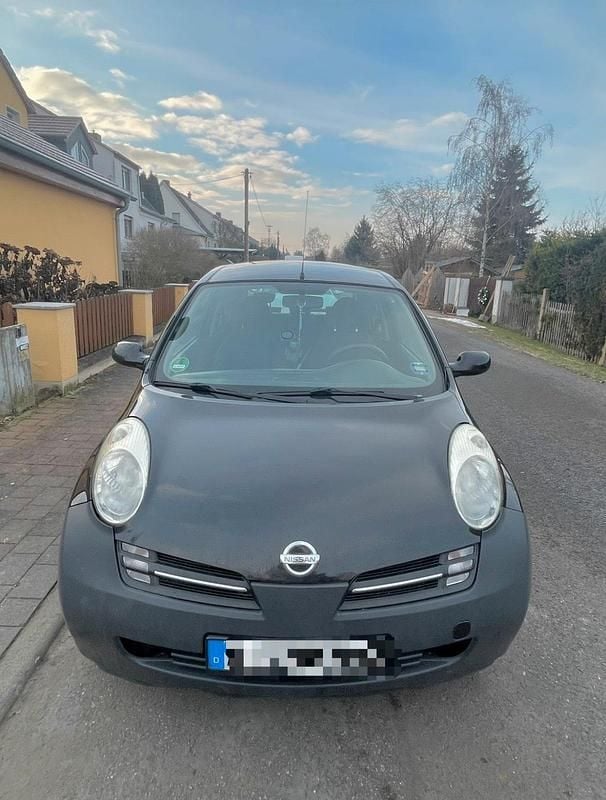 Schwarz Gebraucht 2005 Nissan Micra Kleinwagen | 750 € (Superpreis) - Bild 1/4