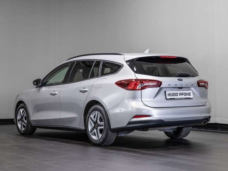 Gebraucht Ford Focus 101 PS (74 kW) 2022 Polar silber metallic Kombi