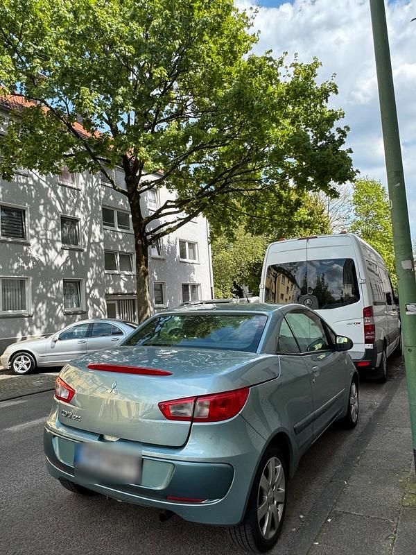 Second-hand Mitsubishi Colt 109 CP (80 kW) 2007 Albastru Cabrio