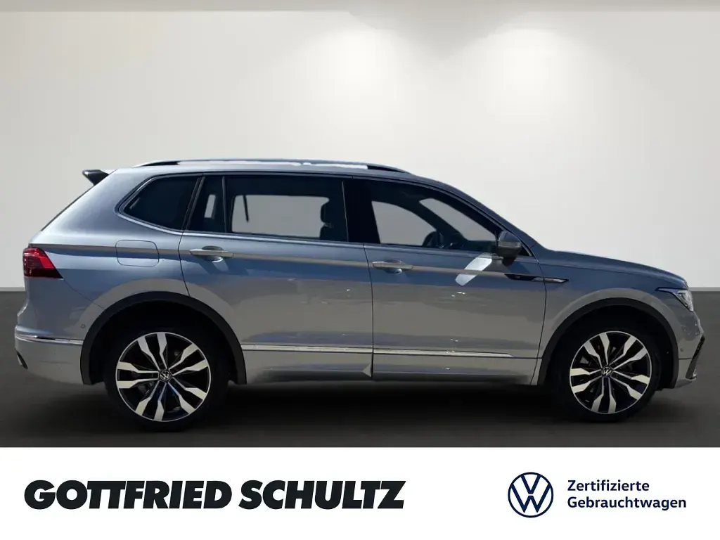 Gebraucht VW Tiguan Allspace R-line 200 PS (147 kW) 2023 Silber SUV